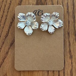J.Crew | Pansy Earrings | Silver